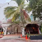 Coco Rio Hotel - Mamitas Beach Area